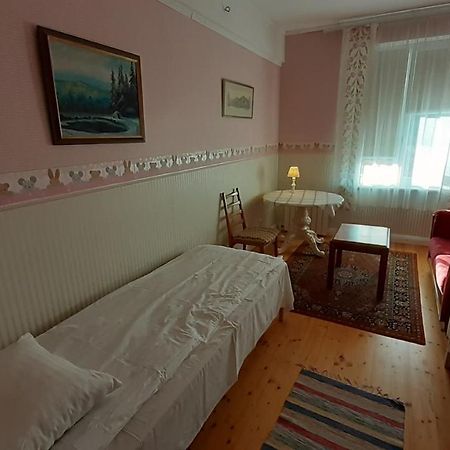 Majakovski Family Suite Sillamäe Esterno foto